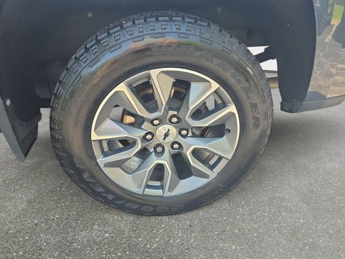 Used 2022 Chevrolet Silverado 1500 RST AWD/4WD image 30