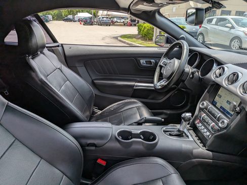 Used 2020 Ford Mustang GT Premium RWD image 15