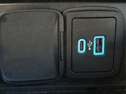 Used 2023 Ford Bronco Big Bend image 23