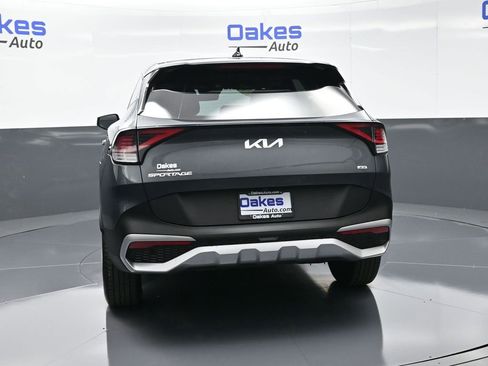 Certified 2024 Kia Sportage LX image 6
