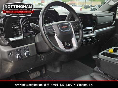 Used 2025 GMC Sierra 1500 SLT AWD/4WD image 25