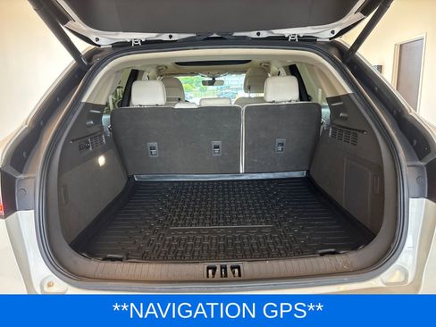 Used 2019 Lincoln Nautilus Reserve FWD image 11