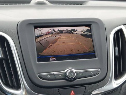 Used 2020 Chevrolet Equinox LT FWD image 22