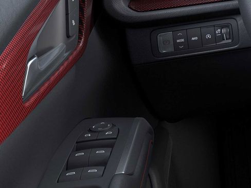 New 2026 Chevrolet Traverse Z71 w/ Driver Confidence Package image 22