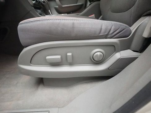 Used 2016 Chevrolet Traverse LT w/ Style and Technology Package FWD image 27