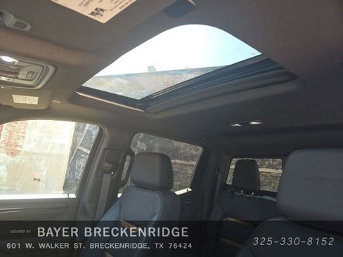 Certified 2024 GMC Sierra 1500 AT4 w/ Technology Package image 10