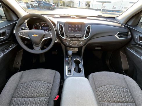 Certified 2024 Chevrolet Equinox LT image 12