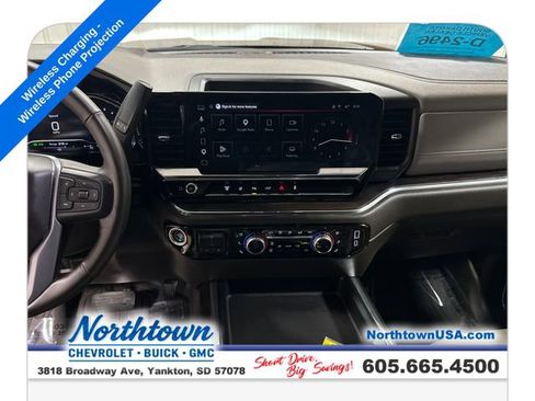 Used 2024 GMC Sierra 2500 SLT w/ SLT Premium Package AWD/4WD image 18