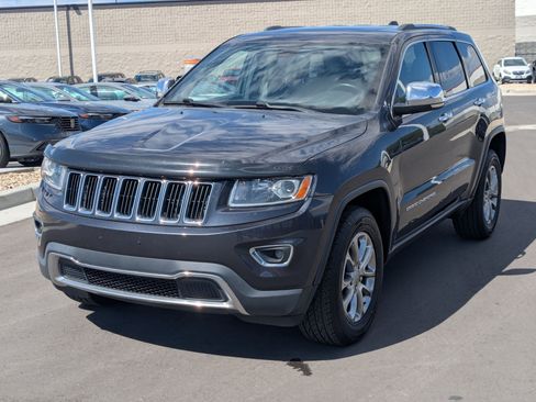 Used 2016 Jeep Grand Cherokee Limited AWD/4WD image 10