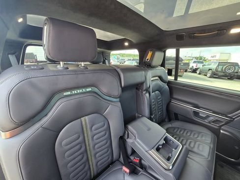 Used 2023 Rivian R1S Adventure AWD/4WD image 17