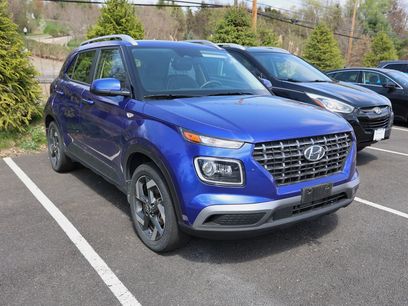 Used 2023 Hyundai Venue Limited