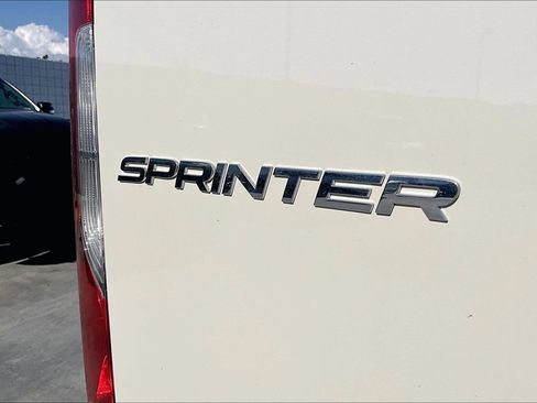 Used 2025 Mercedes-Benz Sprinter 2500 image 20
