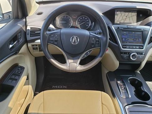 Used 2017 Acura MDX w/ Technology Package AWD/4WD image 18