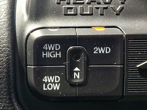 Used 2022 RAM 3500 Big Horn AWD/4WD image 25