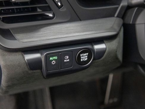 Certified 2025 Porsche 911 Carrera GTS RWD image 27