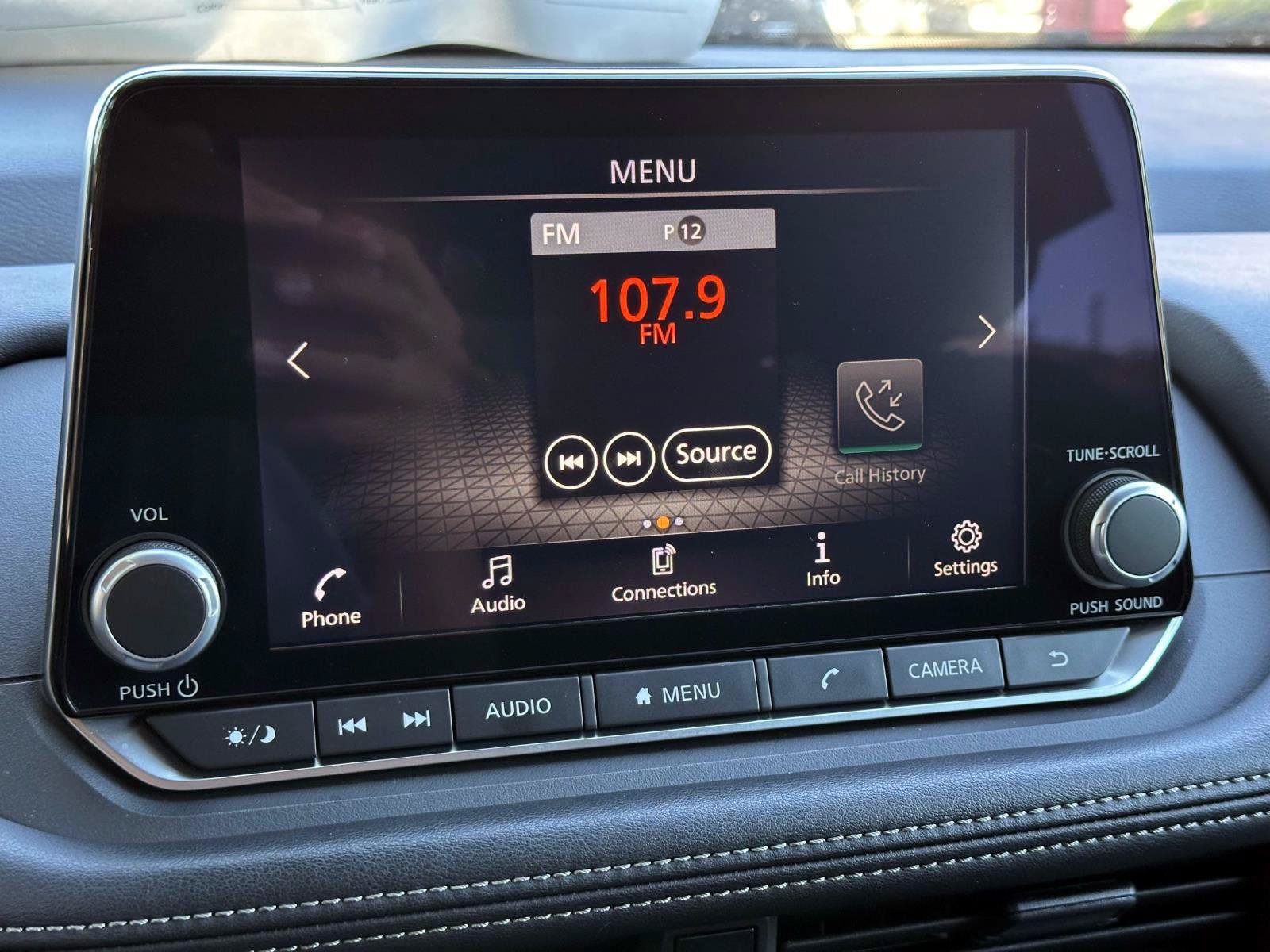 Certified 2025 Nissan Rogue S AWD/4WD image 20
