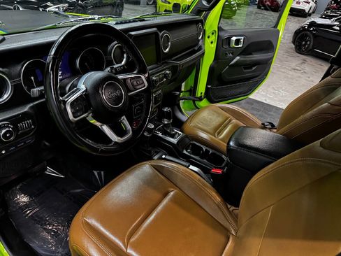 Used 2021 Jeep Wrangler Unlimited Rubicon 4xe w/ Steel Bumper Group image 31