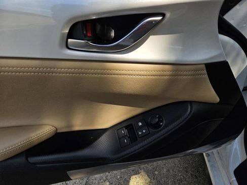 New 2025 MAZDA MX-5 Miata RF Grand Touring image 12