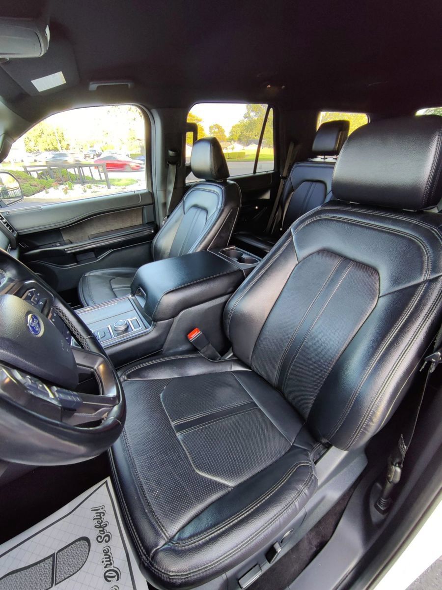 Used 2021 Ford Expedition Limited AWD/4WD image 12