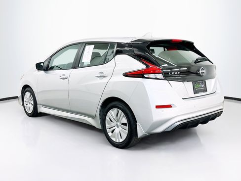 Used 2024 Nissan Leaf S image 5