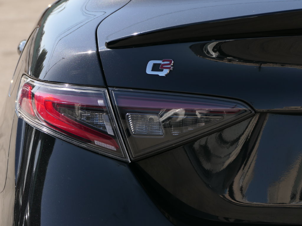 Used 2024 Alfa Romeo Giulia Veloce RWD image 6