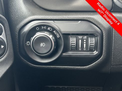 Used 2021 Jeep Wrangler Unlimited Sport image 16