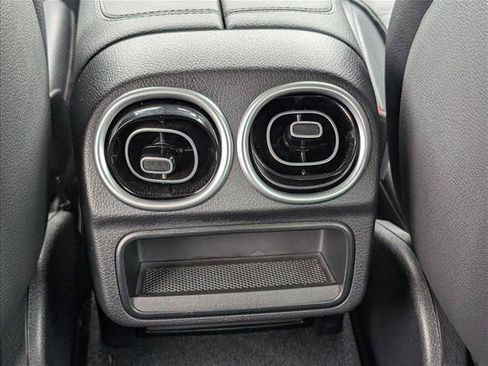 Used 2022 Mercedes-Benz C 300 Sedan image 15
