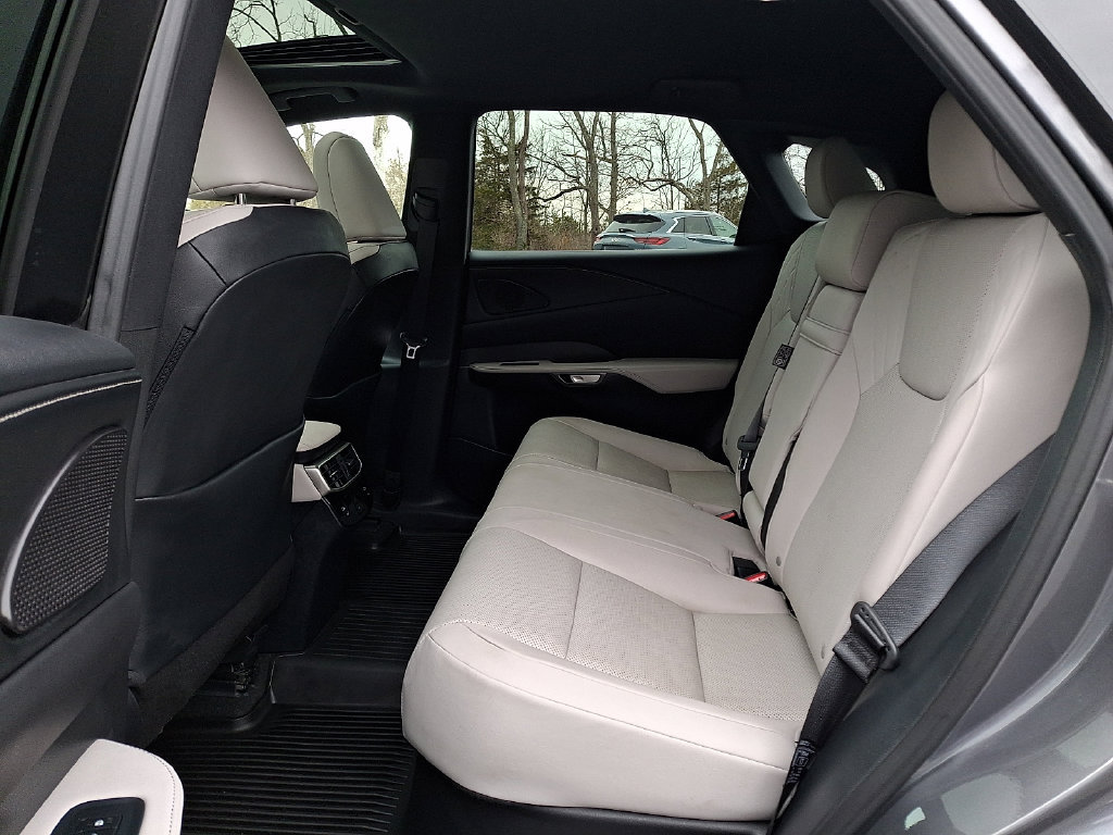 Used 2023 Lexus RX 350 Premium w/ Accessory Package AWD/4WD image 13