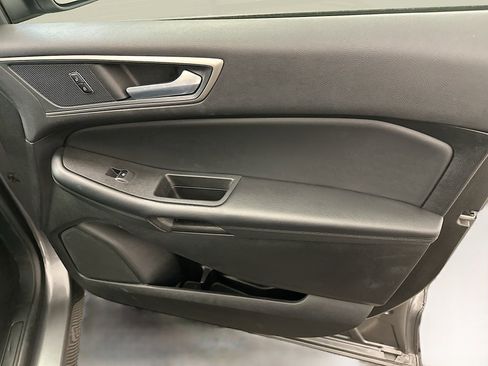Used 2024 Ford Edge SEL AWD/4WD image 32