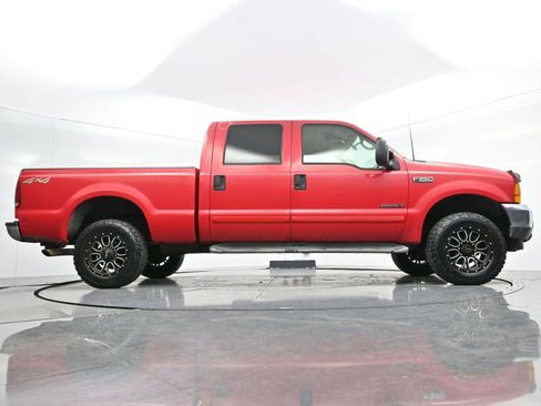 Used 2001 Ford F250 Lariat image 47