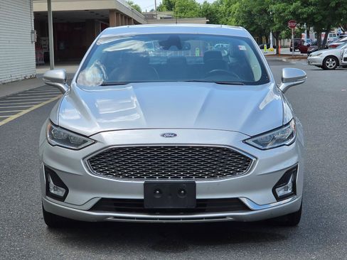 Used 2019 Ford Fusion Energi Titanium FWD image 2