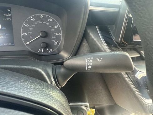 Used 2023 Toyota Corolla LE image 29