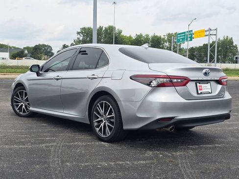 Certified 2023 Toyota Camry XLE FWD image 15