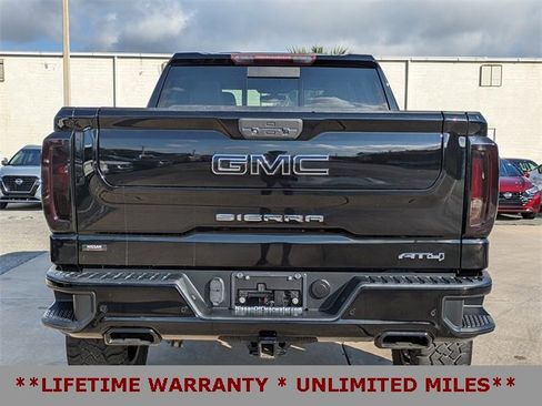 Used 2020 GMC Sierra 1500 AT4 w/ AT4 Premium Package image 7