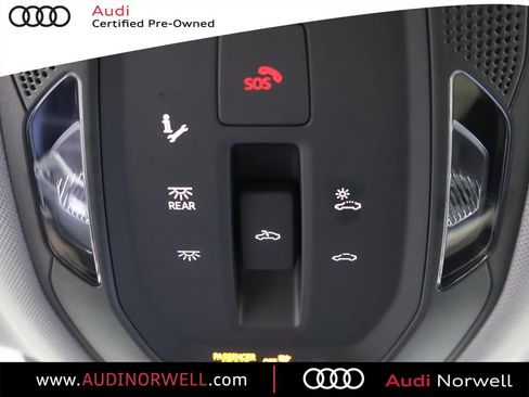 Certified 2025 Audi Q5 Premium AWD/4WD image 8