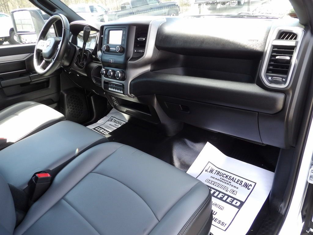 Used 2024 RAM 4500 Tradesman RWD image 42