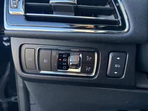 Used 2023 Lincoln Navigator Reserve image 26