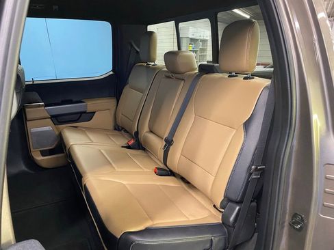 Used 2023 Ford F350 Lariat w/ Lariat Ultimate Package image 39