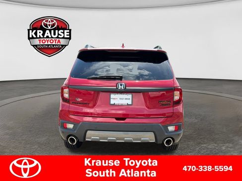 Used 2023 Honda Passport TrailSport image 6