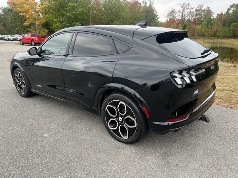Used 2021 Ford Mustang Mach-E GT image 7
