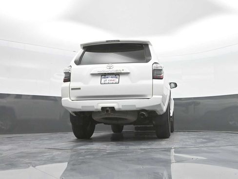 Used 2015 Toyota 4Runner SR5 Premium AWD/4WD image 43