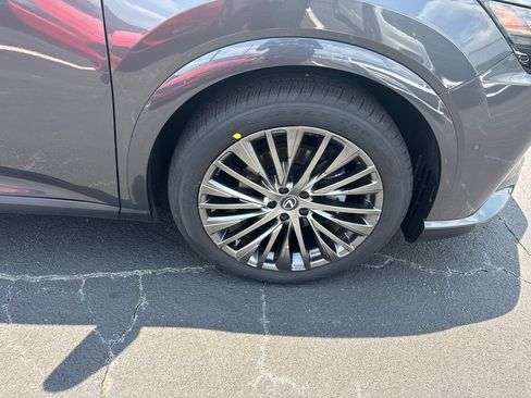 Used 2024 Lexus RX 350 AWD w/ Convenience Package image 13