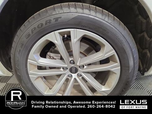 Used 2025 Audi Q7 3.0T Premium Plus AWD/4WD image 11