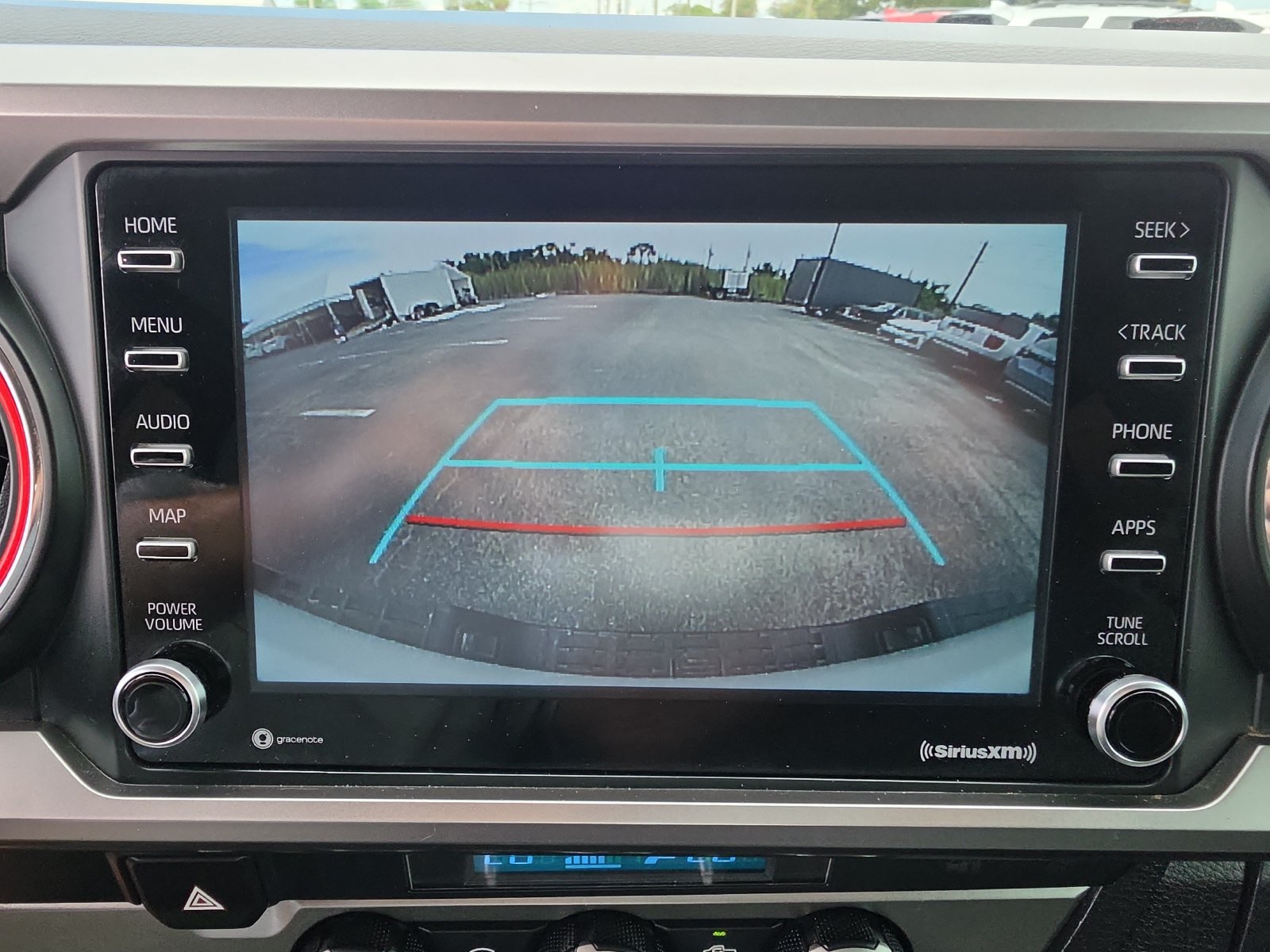 Used 2022 Toyota Tacoma SR5 RWD image 18