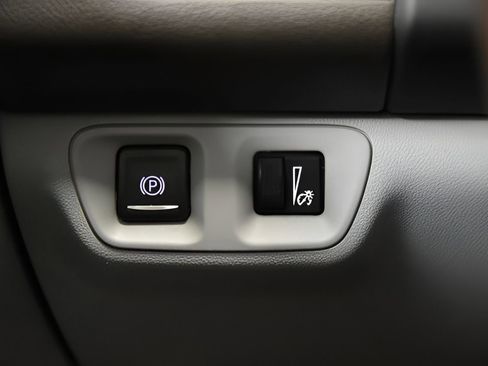 Used 2019 GMC Acadia SLT image 23