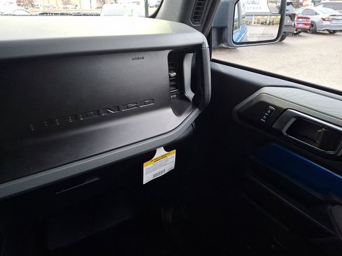 Used 2023 Ford Bronco Big Bend image 16