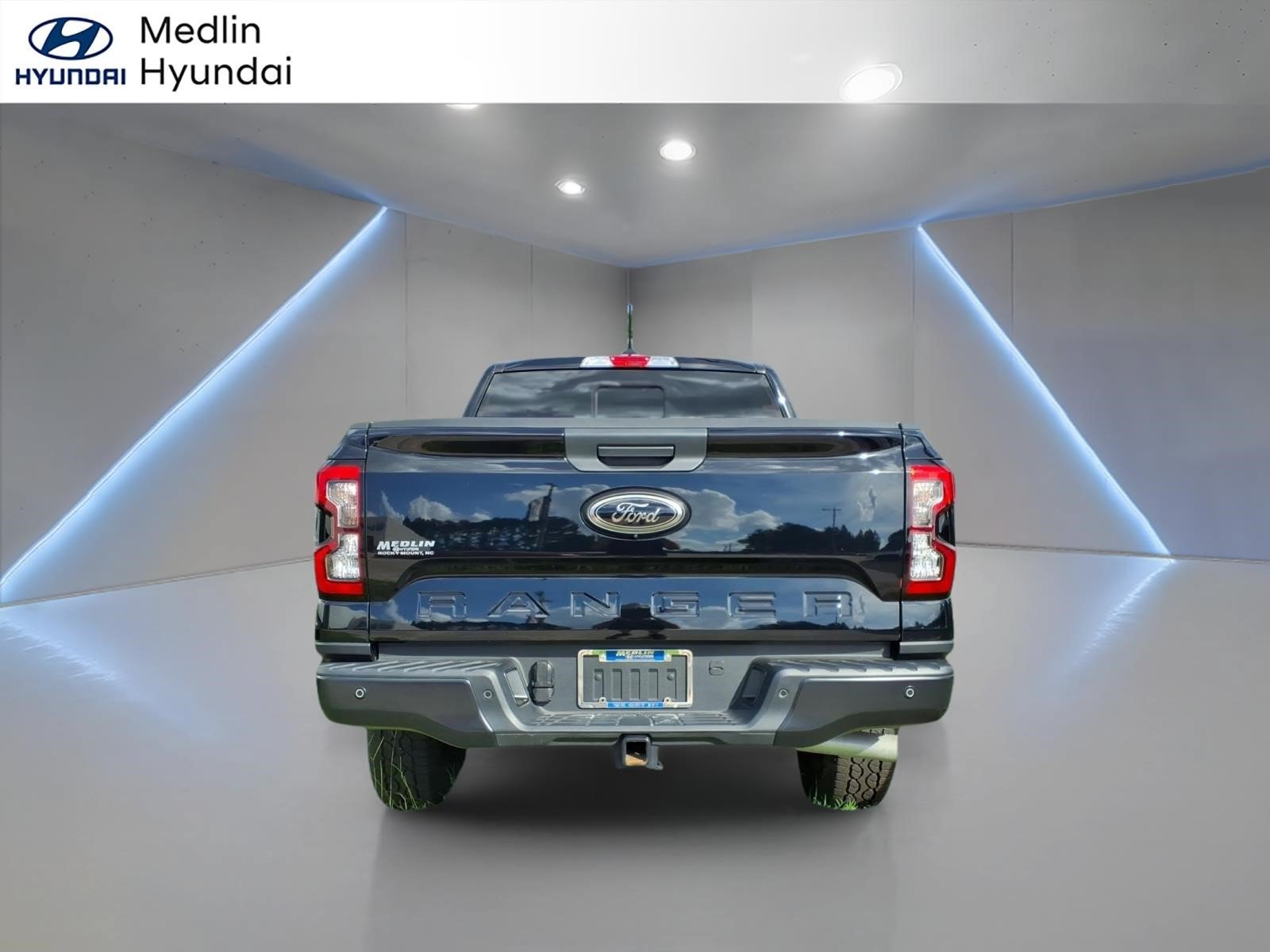 Used 2025 Ford Ranger XLT w/ Equipment Group 301A High AWD/4WD image 4