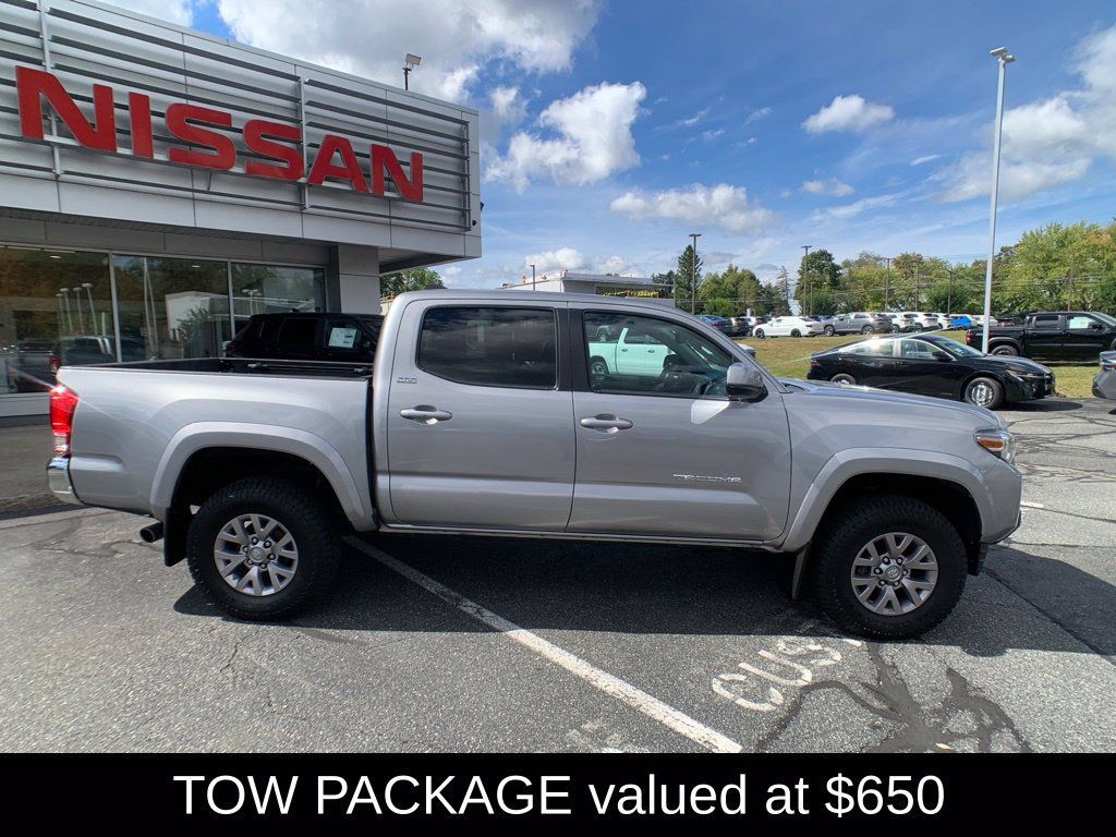 Used 2017 Toyota Tacoma SR5 w/ Tow Package AWD/4WD image 2