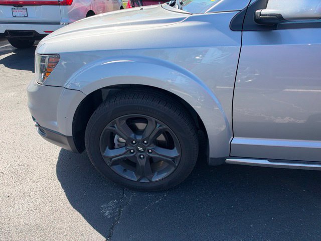 Used 2020 Dodge Journey Crossroad w/ Popular Equipment Group FWD image 18