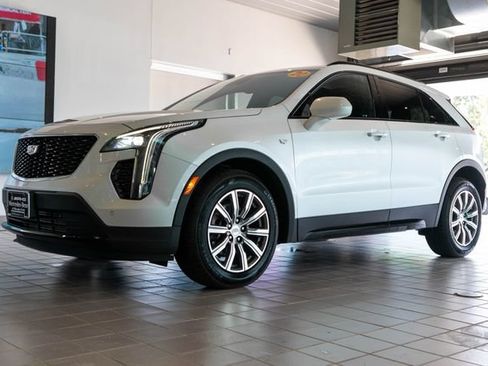Used 2020 Cadillac XT4 Sport w/ Driver Awareness Package AWD/4WD image 3